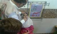 انجام ویزیت رایگان و معاینات دانش آموزی در مدرسه روستایی گل افزان فومن